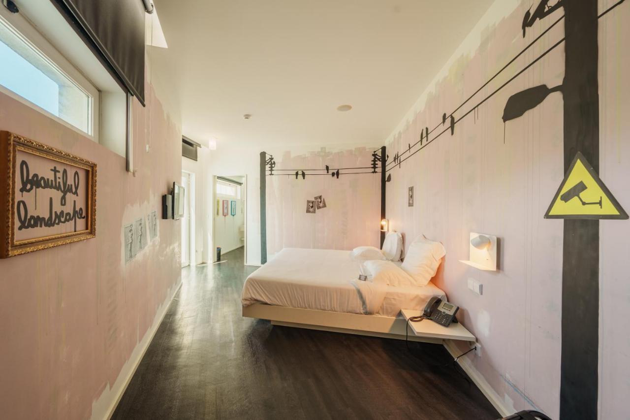 Design & Wine Hotel 卡米尼亚 外观 照片