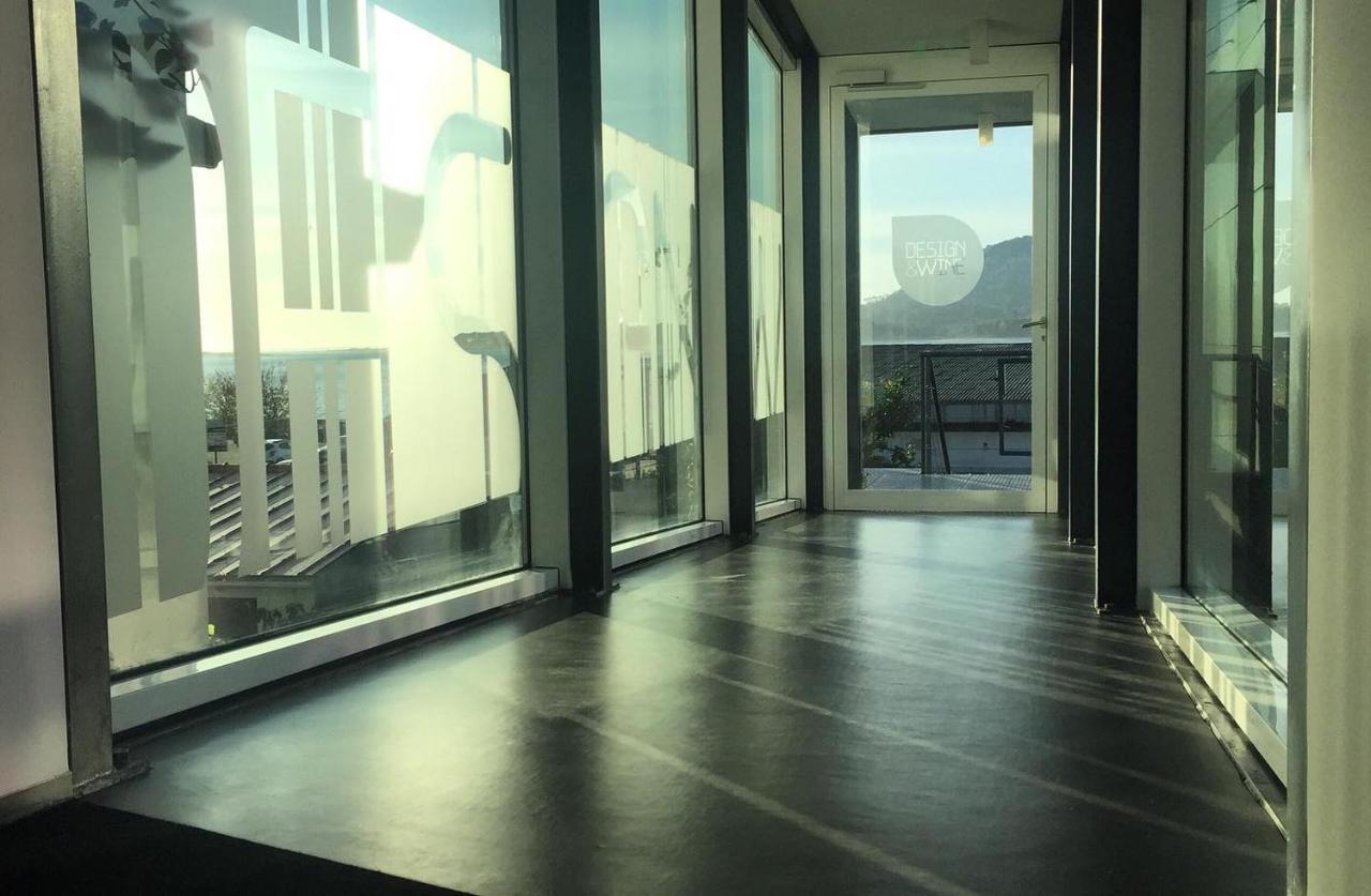Design & Wine Hotel 卡米尼亚 外观 照片
